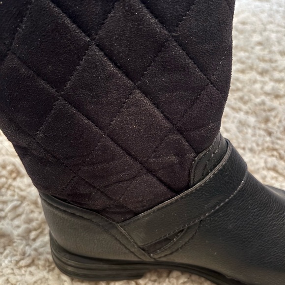 Aldo Brand Boots - Picture 4 of 9